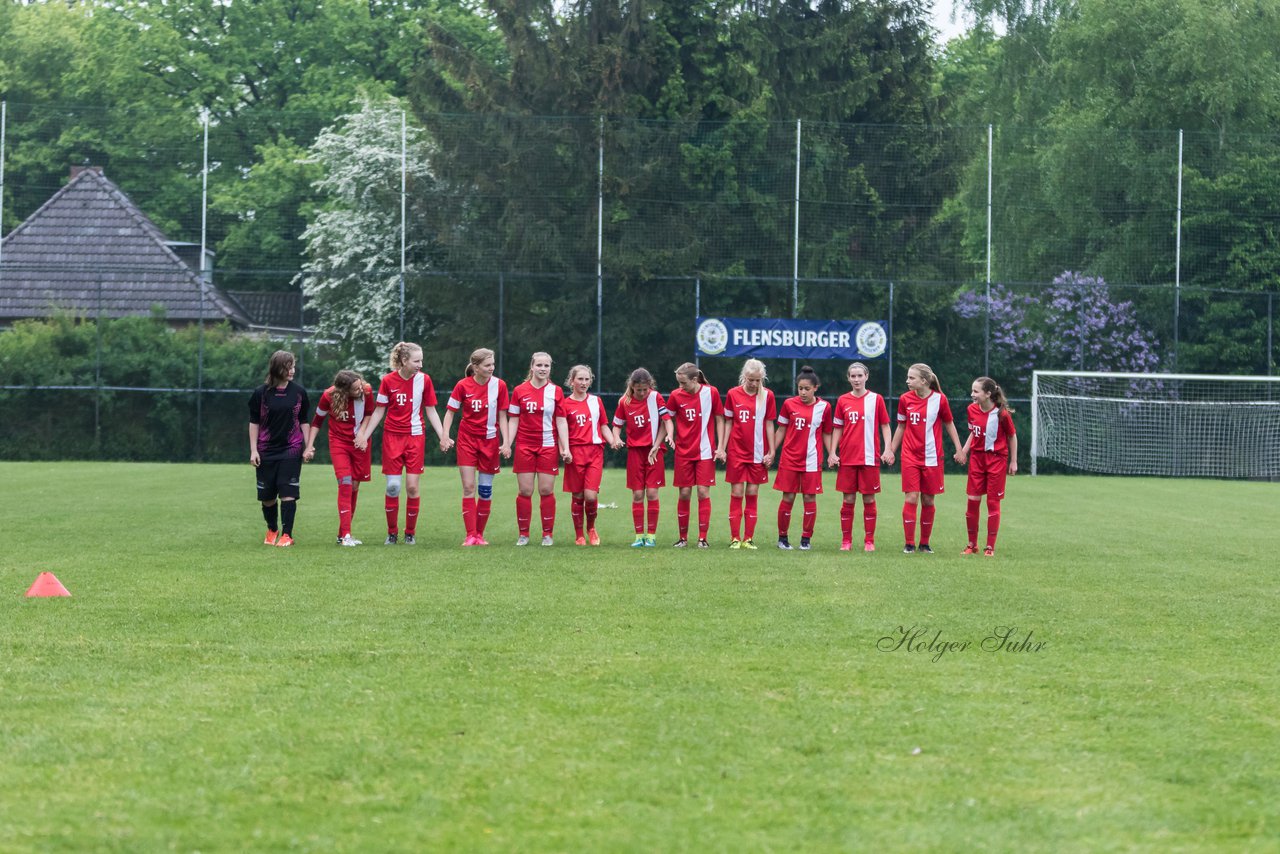 Bild 51 - wCJ SV Steinhorst/Labenz - VfL Oldesloe : Ergebnis: 18:0